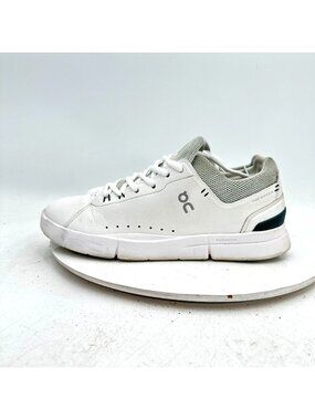 On Cloud The Roger Swiss Engineering Women Size 8.5 White Grey Tennis Shoes